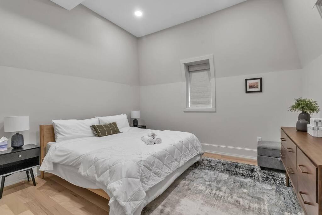 버펄로 Carriage House Loft - King Bed And Garage Parking 아파트 외부 사진